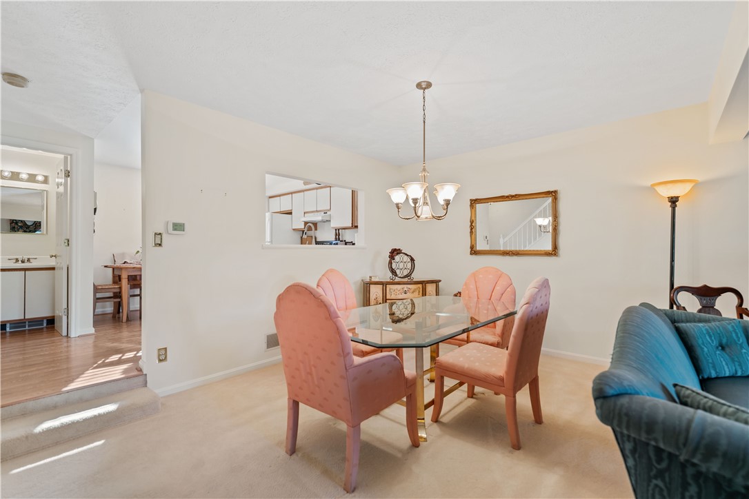 1217 Logan Rd
