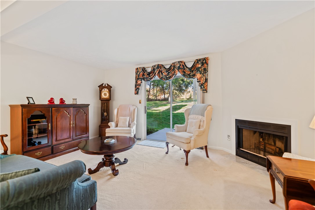 1217 Logan Rd
