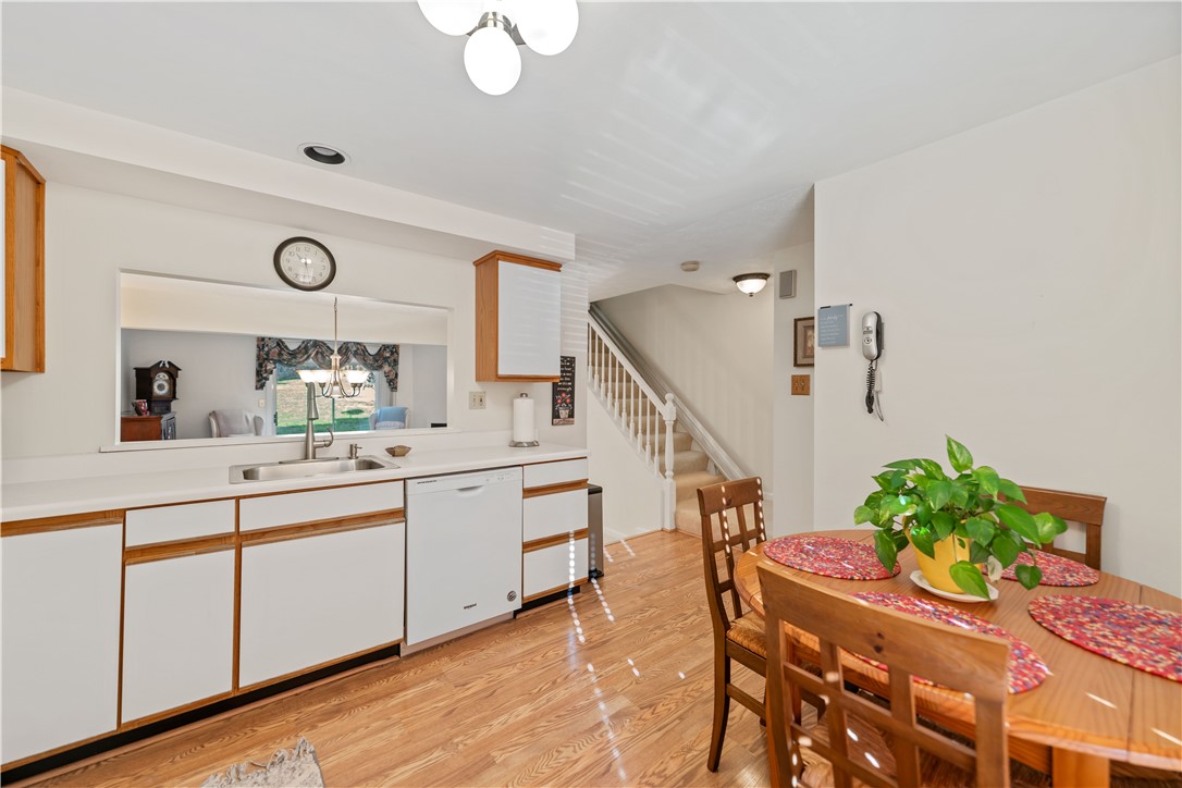 1217 Logan Rd