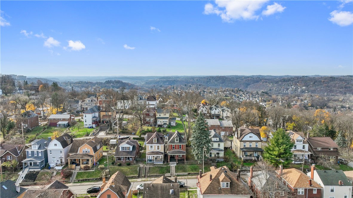 1565 Cumberland St