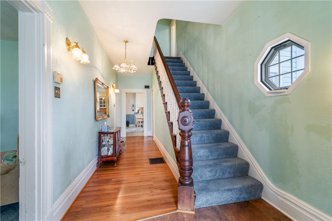 43 Warren St