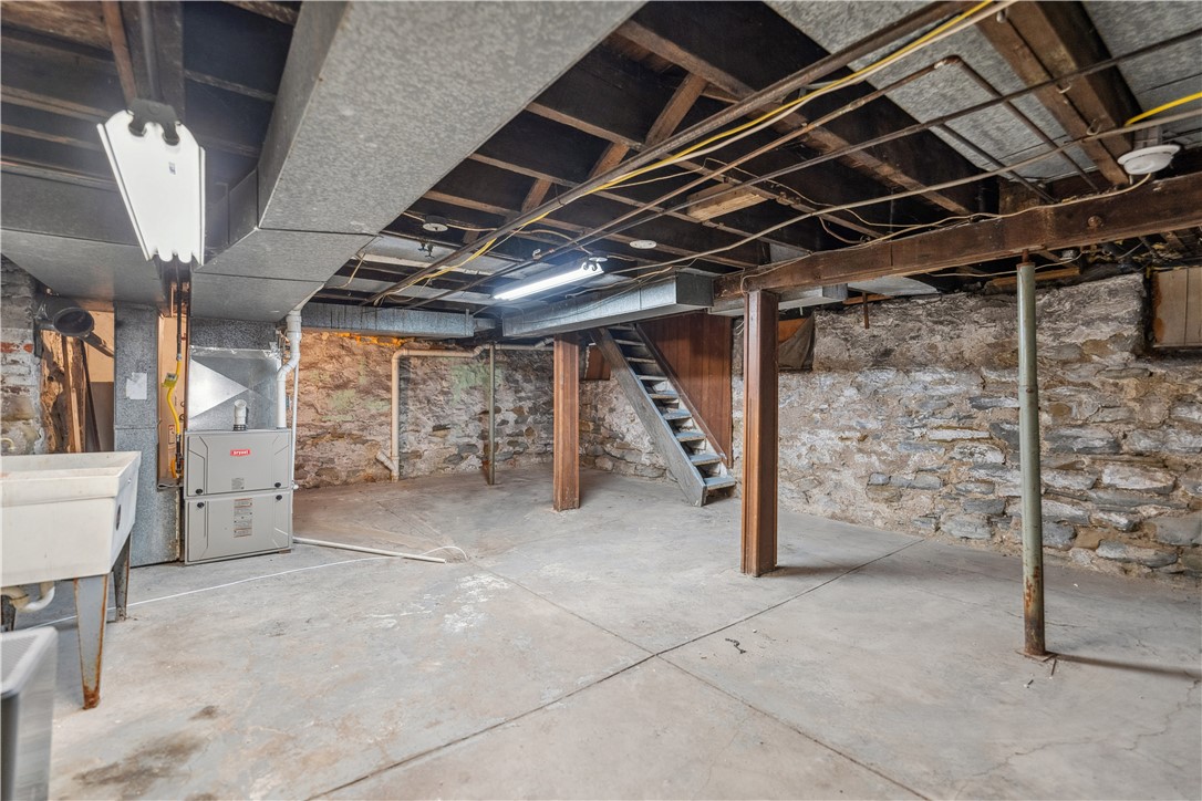 238 Dilworth St