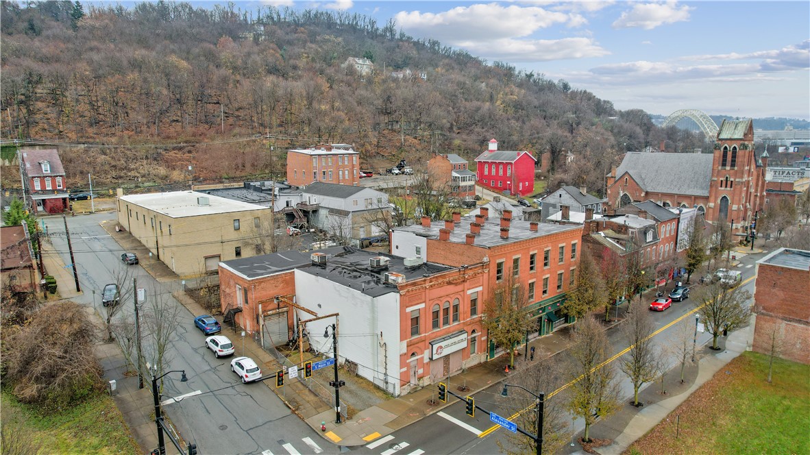 424 S Main St