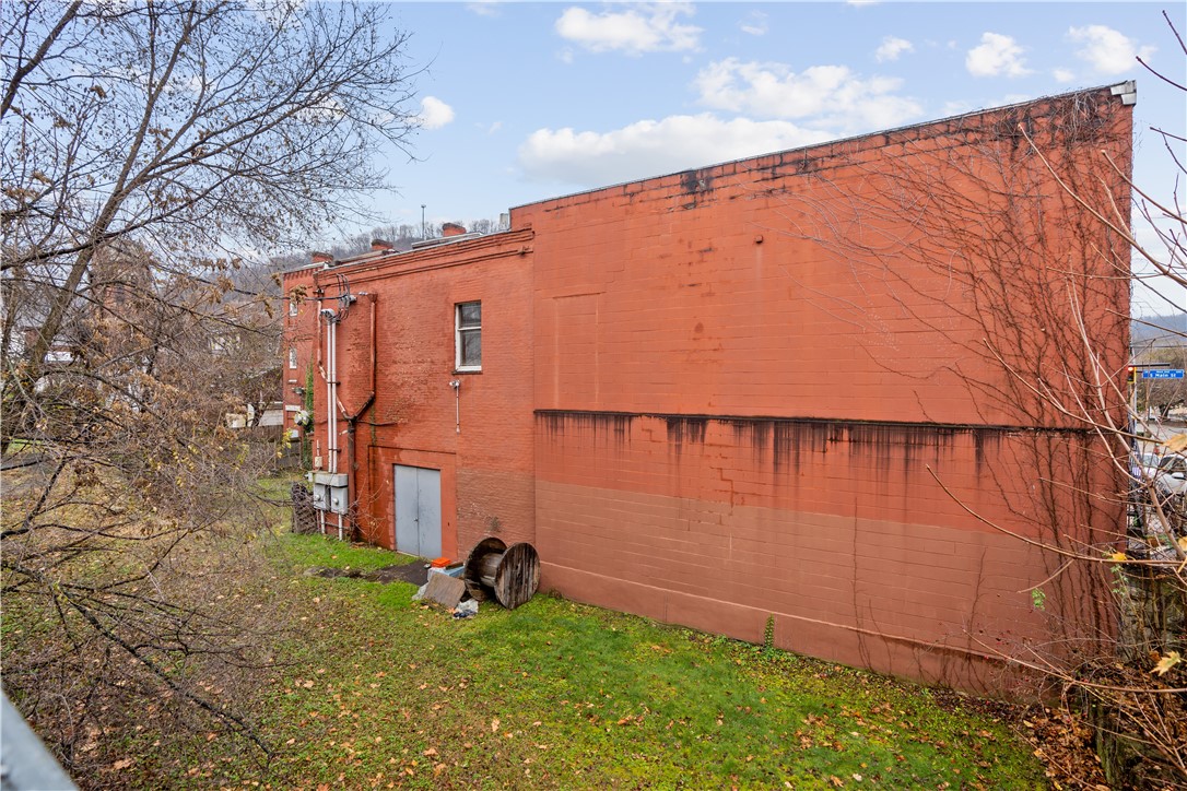 424 S Main St
