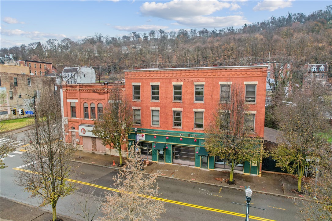 424 S Main St