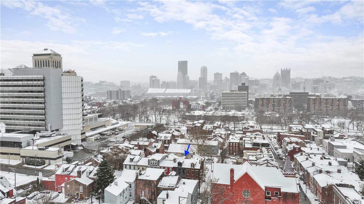 111 Hemlock St