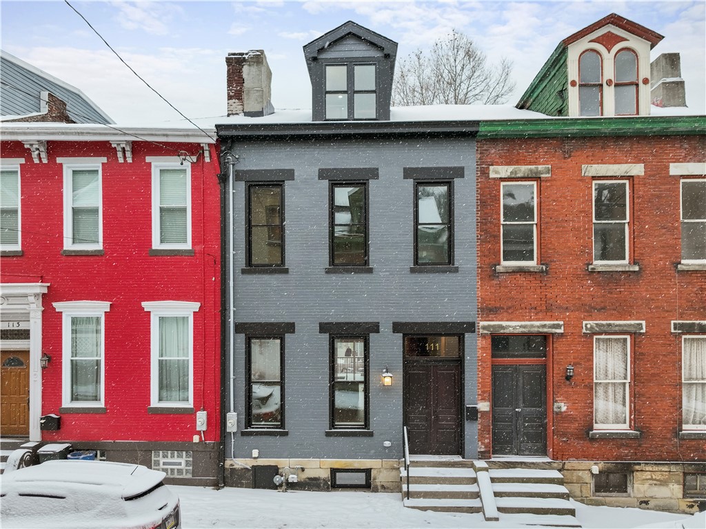111 Hemlock St