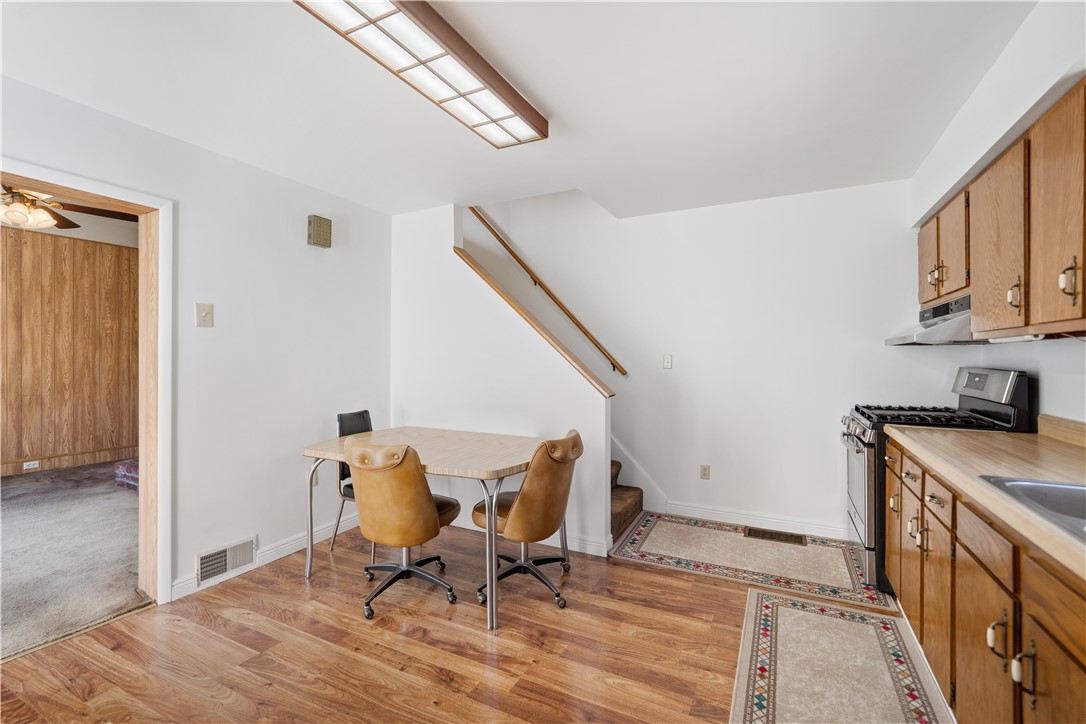 152 New York St