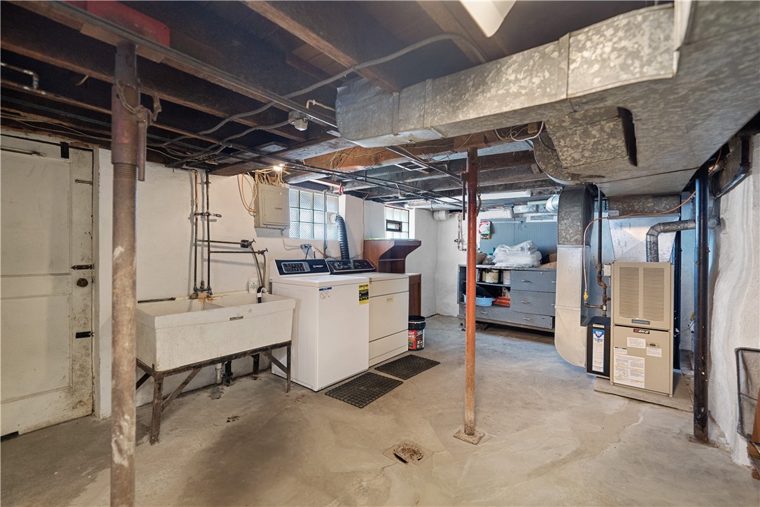 152 New York St