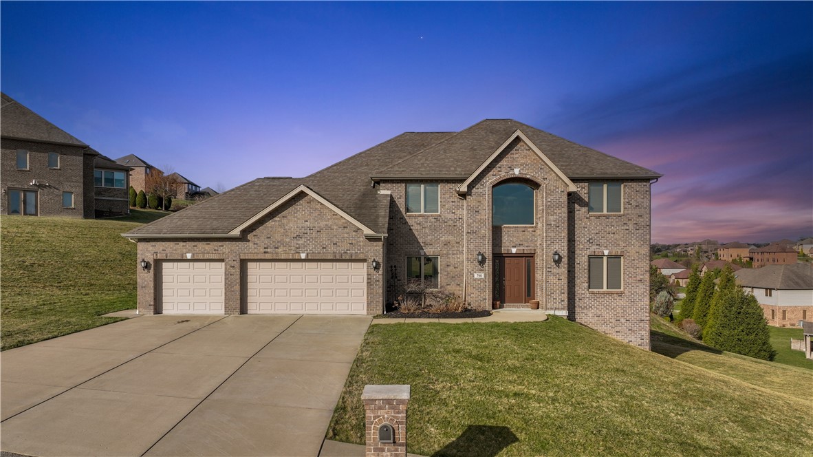 796 Ashton Ct