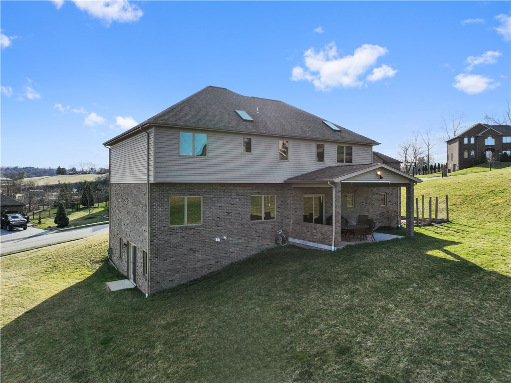 796 Ashton Ct
