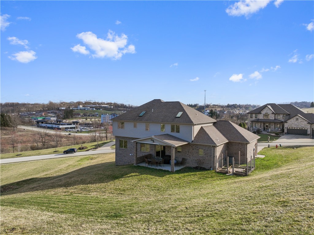 796 Ashton Ct