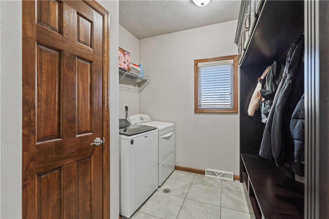 796 Ashton Ct
