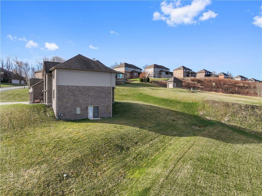 796 Ashton Ct