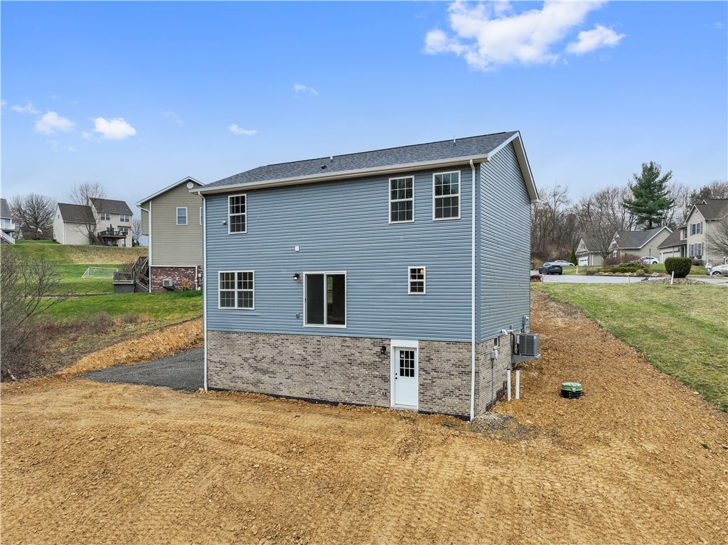 107 Whitetail Dr