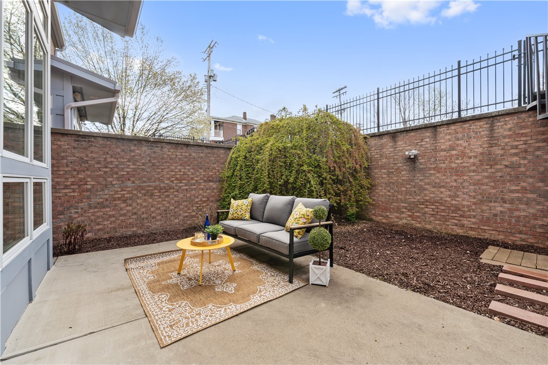 304 Bigbee St