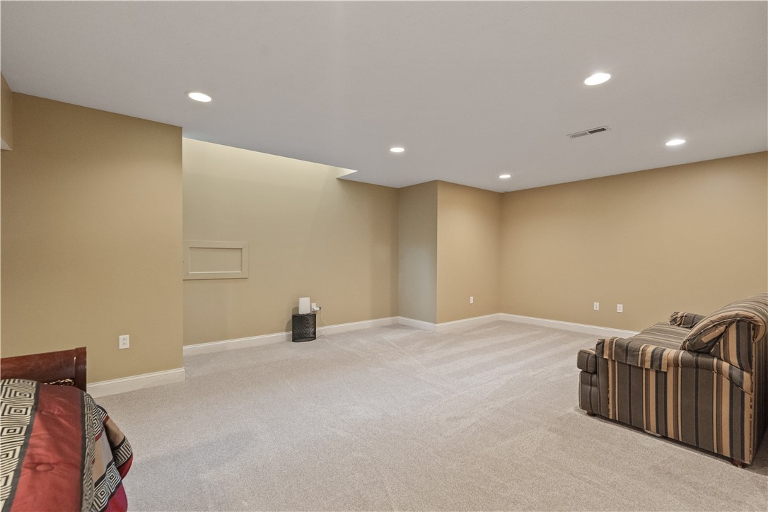 304 Bigbee St