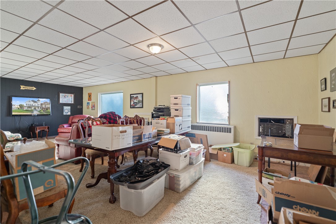 2403 Jenny Lind St