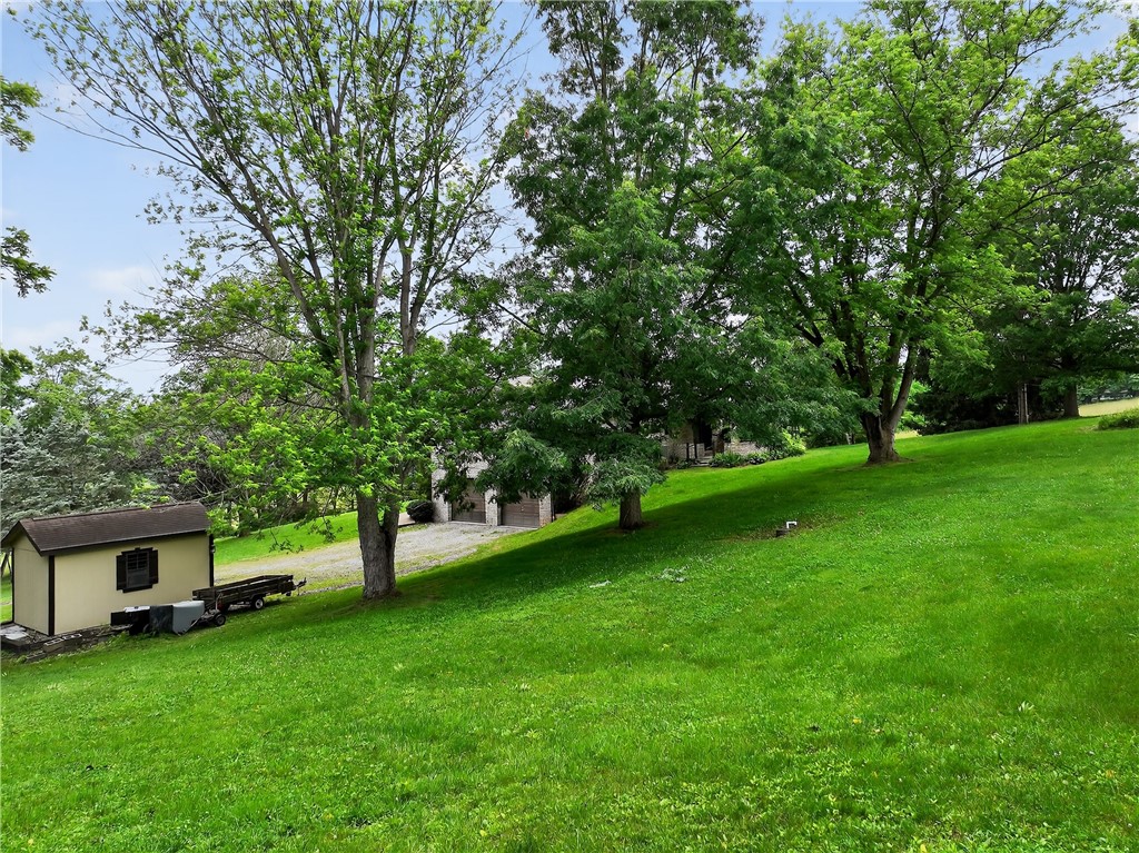 228 Bowman Rd