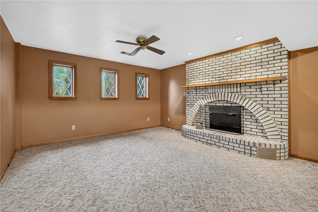 228 Bowman Rd
