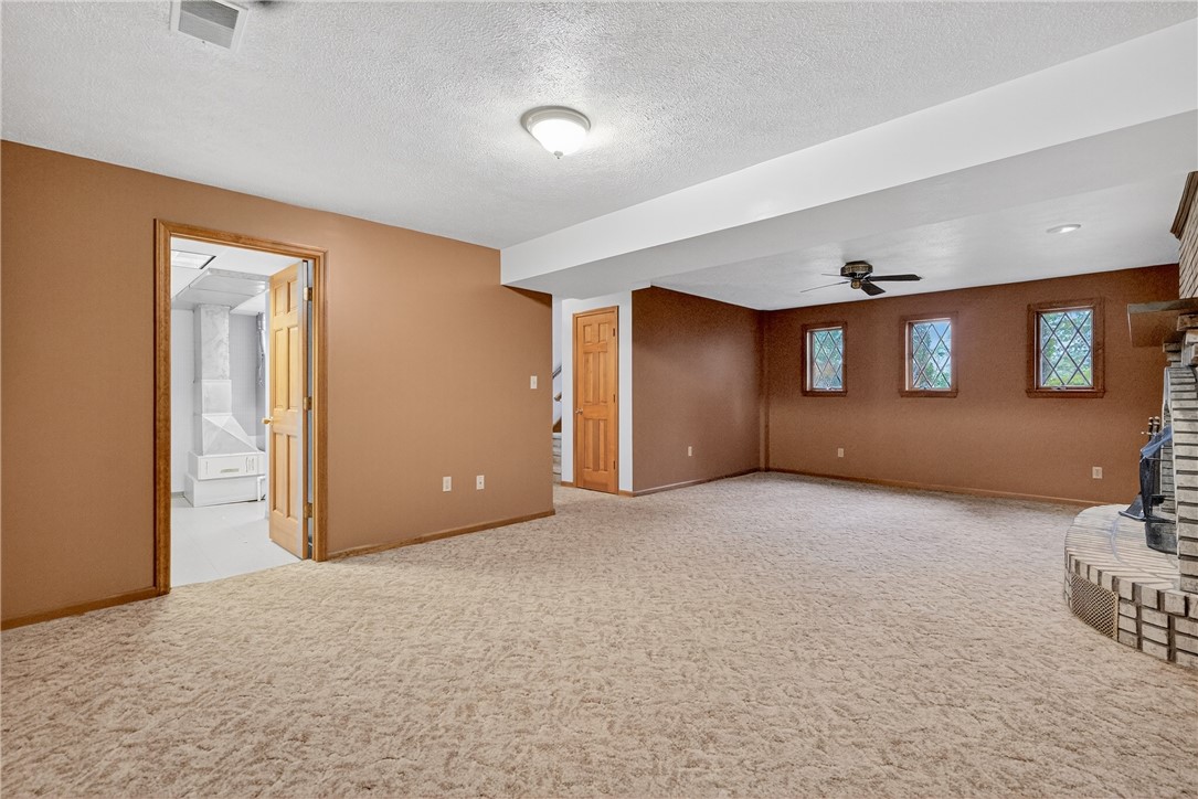 228 Bowman Rd