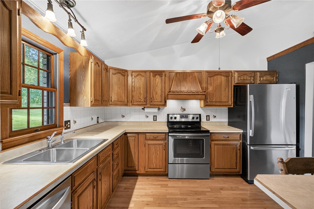 228 Bowman Rd