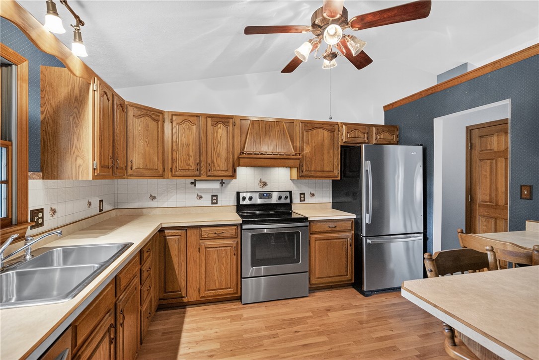 228 Bowman Rd