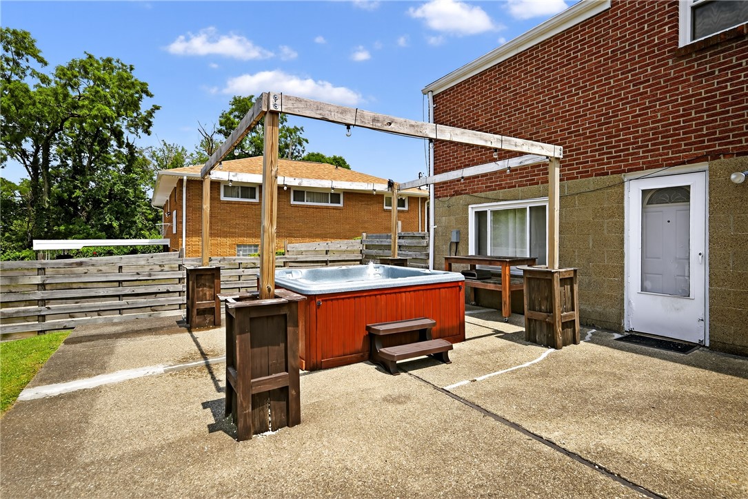 511 Brinwood Ave