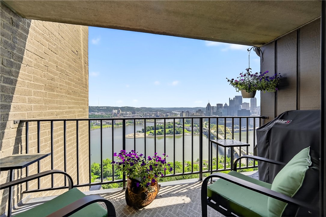 1000 Grandview Avenue Unit #802 802