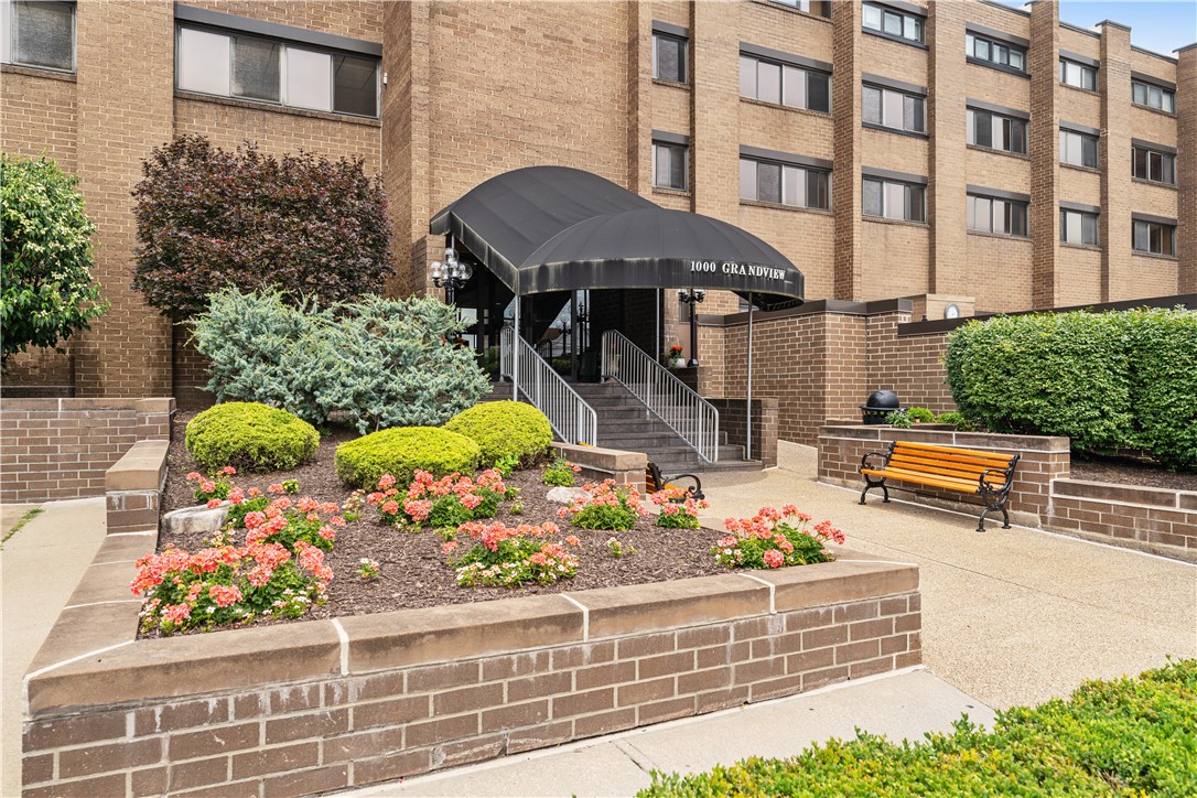 1000 Grandview Avenue Unit #802 802