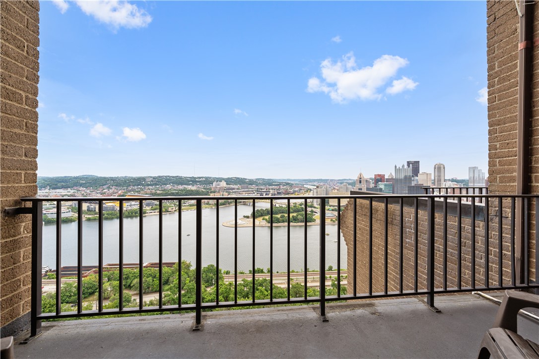 1000 Grandview Avenue Unit #802 802