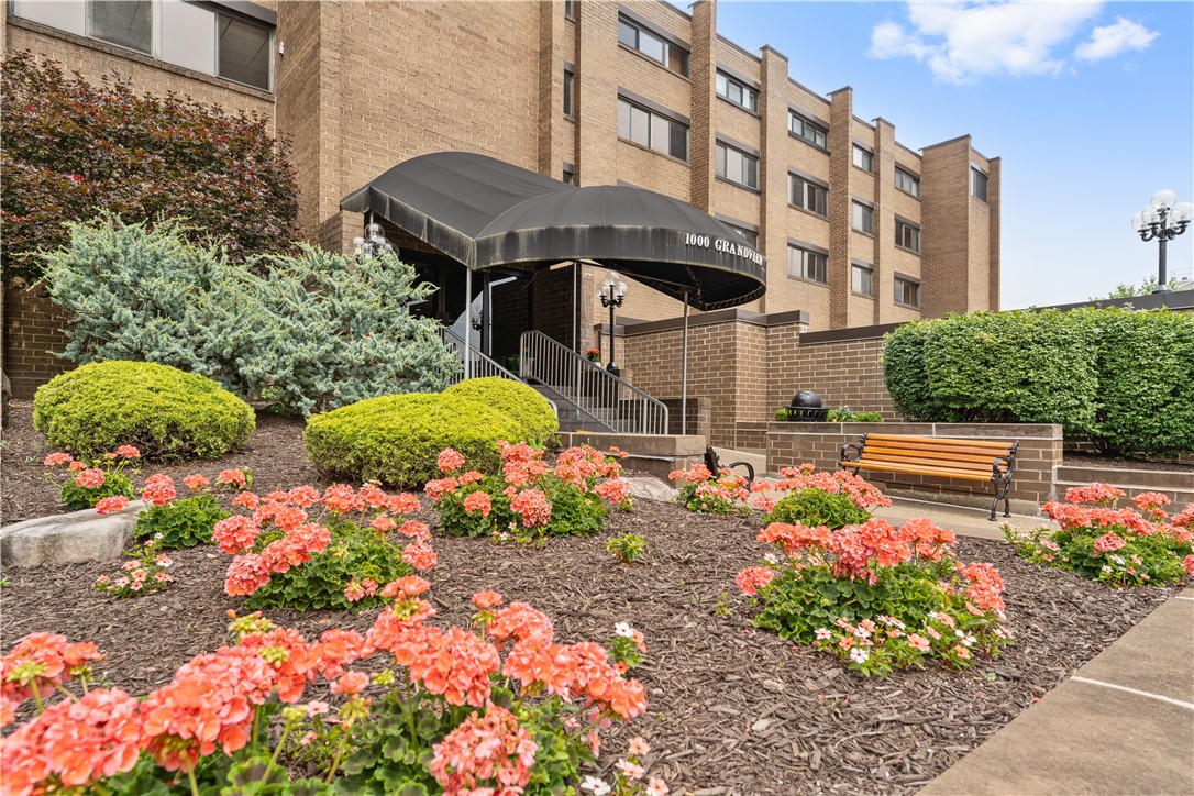 1000 Grandview Avenue Unit #802 802
