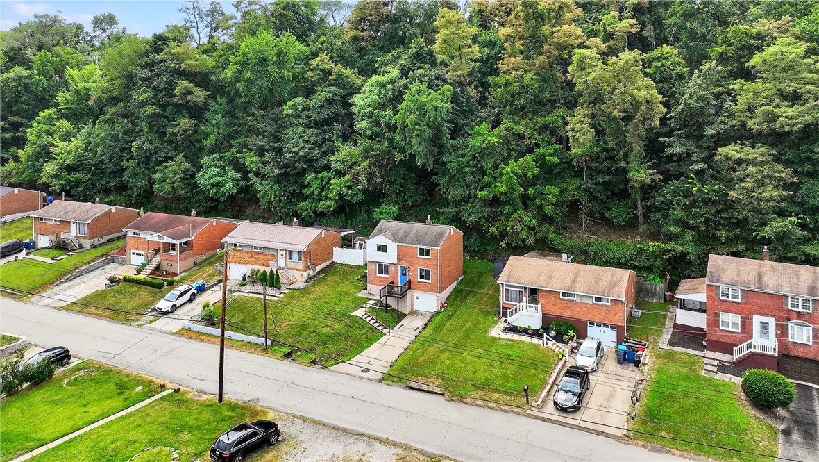 11400 Azalea Dr