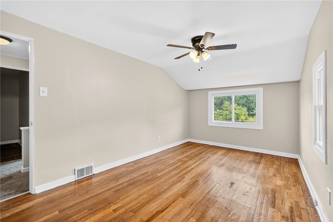 11400 Azalea Dr
