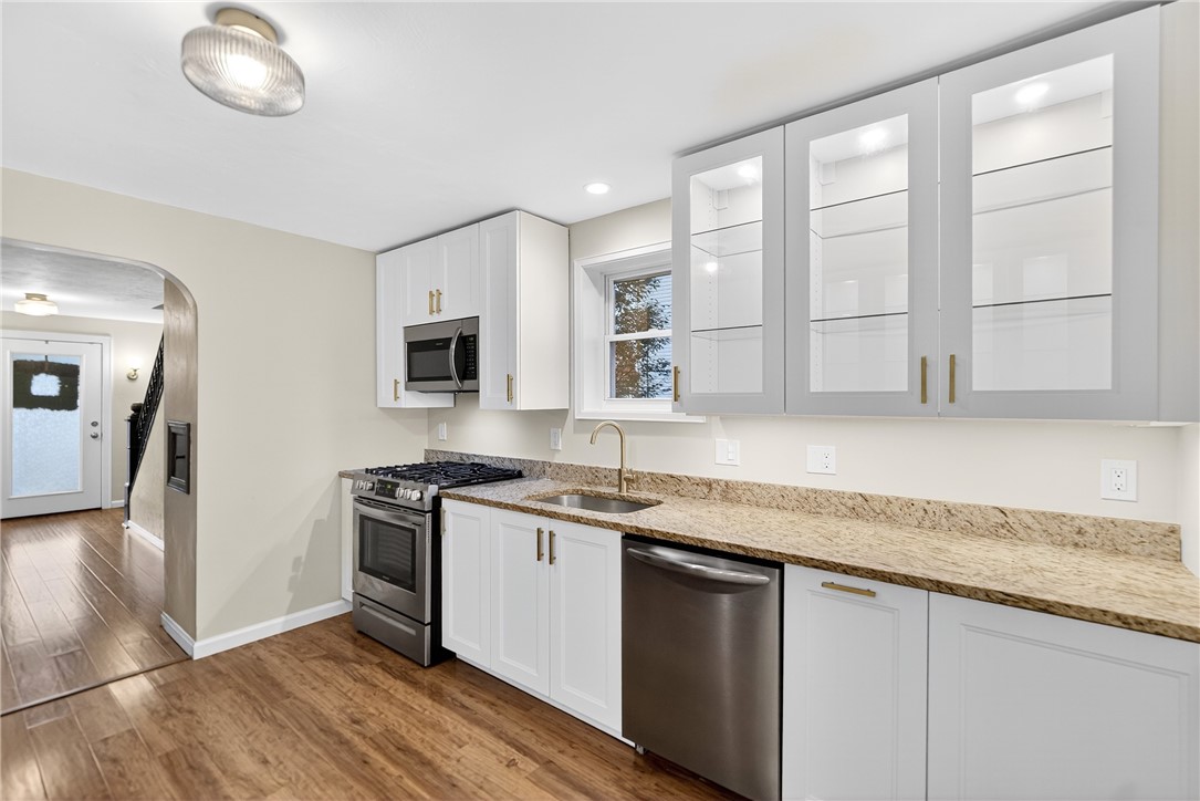 311 Fairview Ave