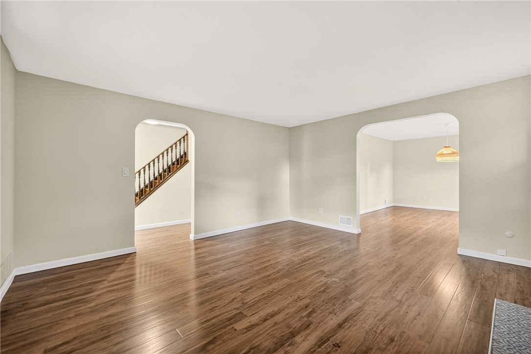 311 Fairview Ave