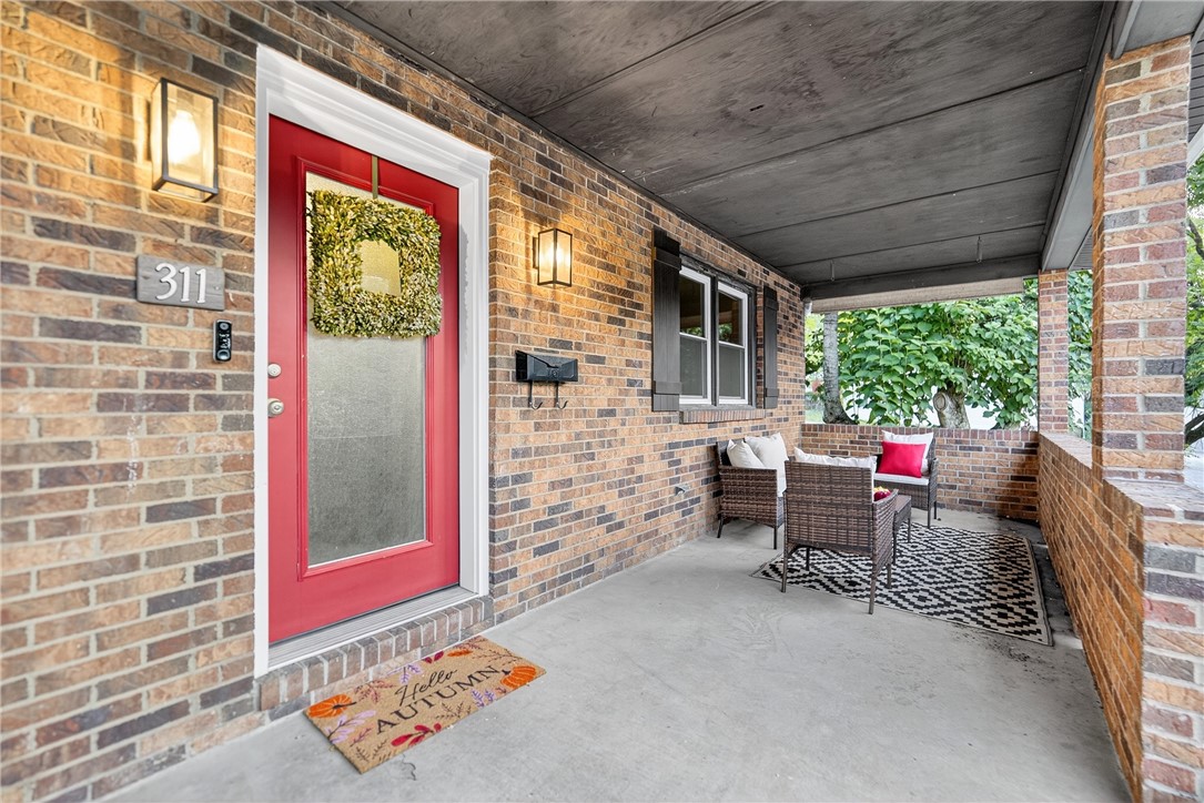 311 Fairview Ave