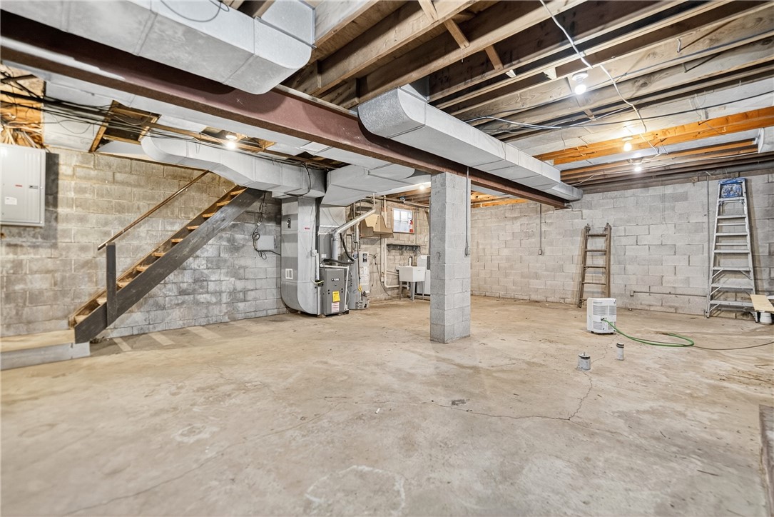 311 Fairview Ave