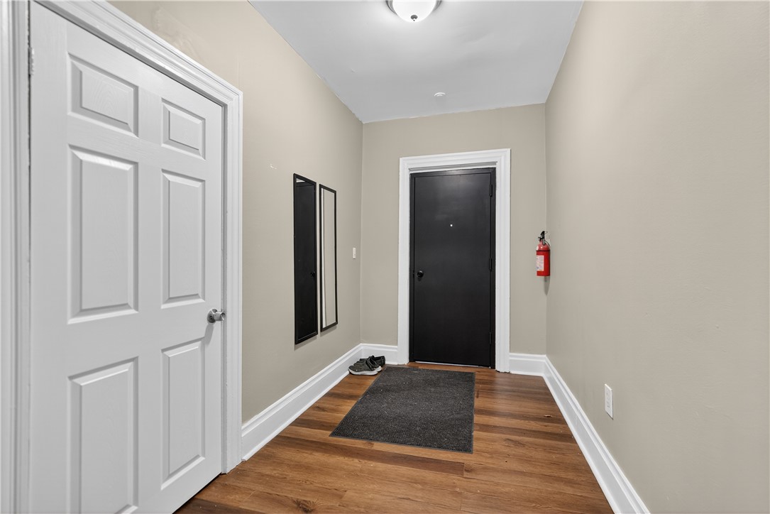 410 S Main St