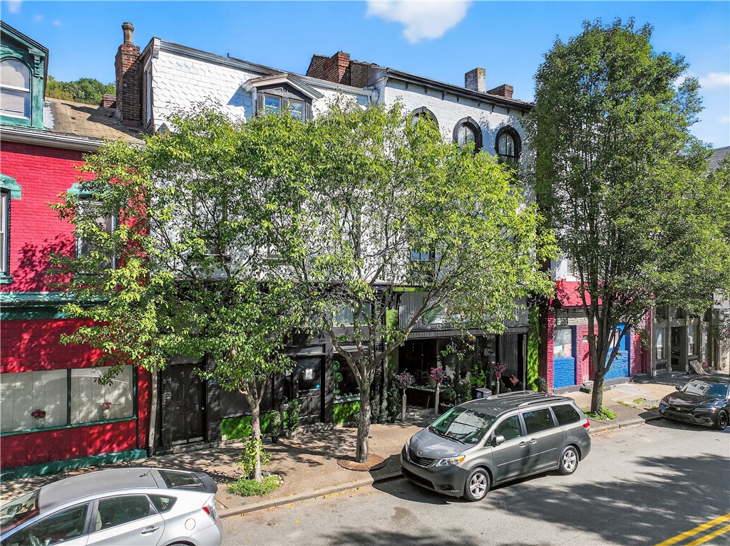 410 S Main St