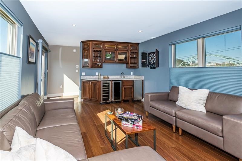 20 S 19th Street 29