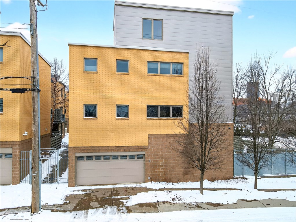 20 S 19th Street 29