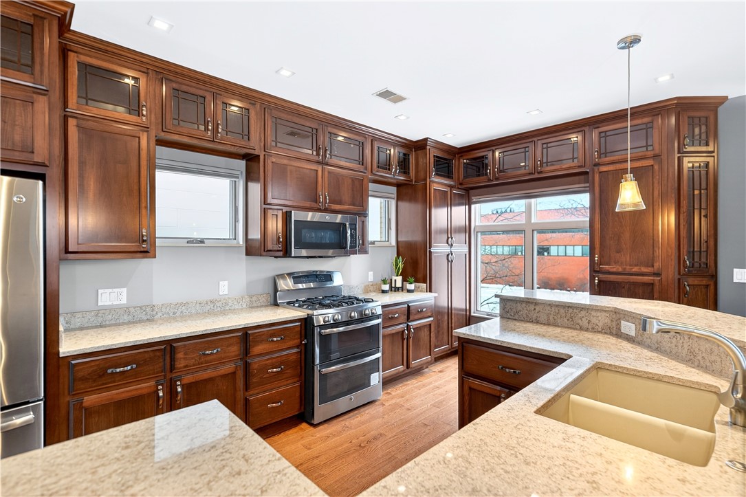 20 S 19th Street 29