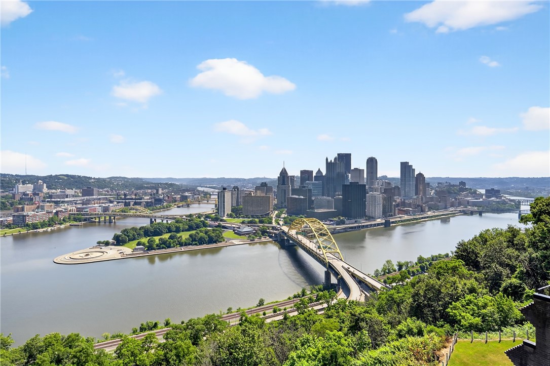 1000 Grandview Ave 802