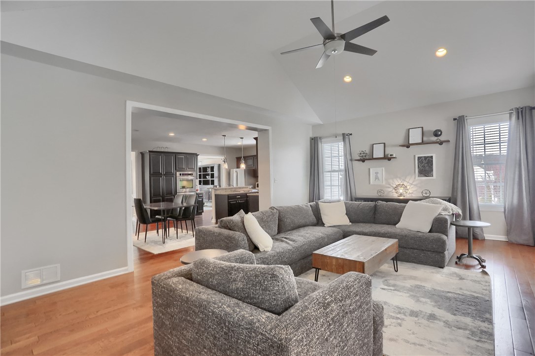 221 Strawberry Circle