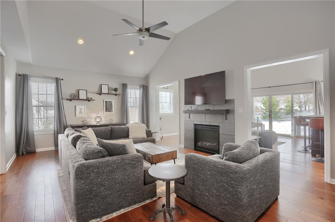 221 Strawberry Circle