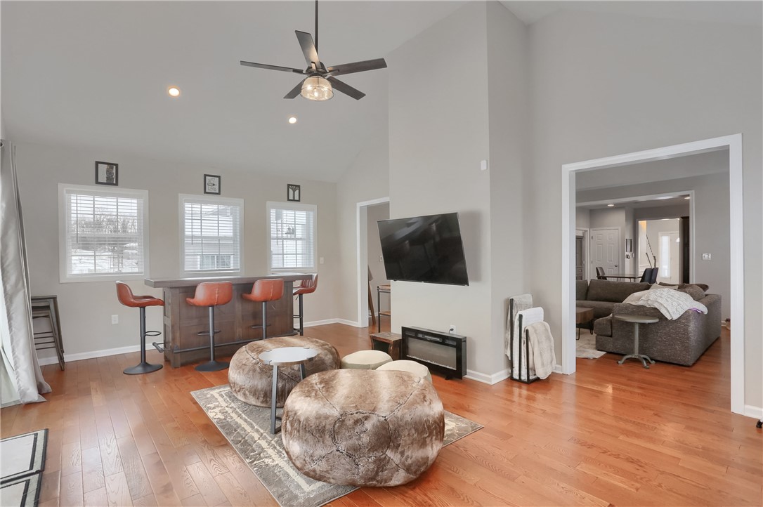 221 Strawberry Circle