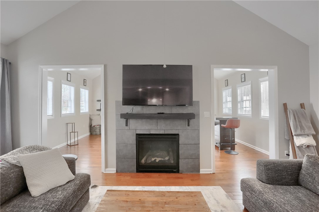 221 Strawberry Circle