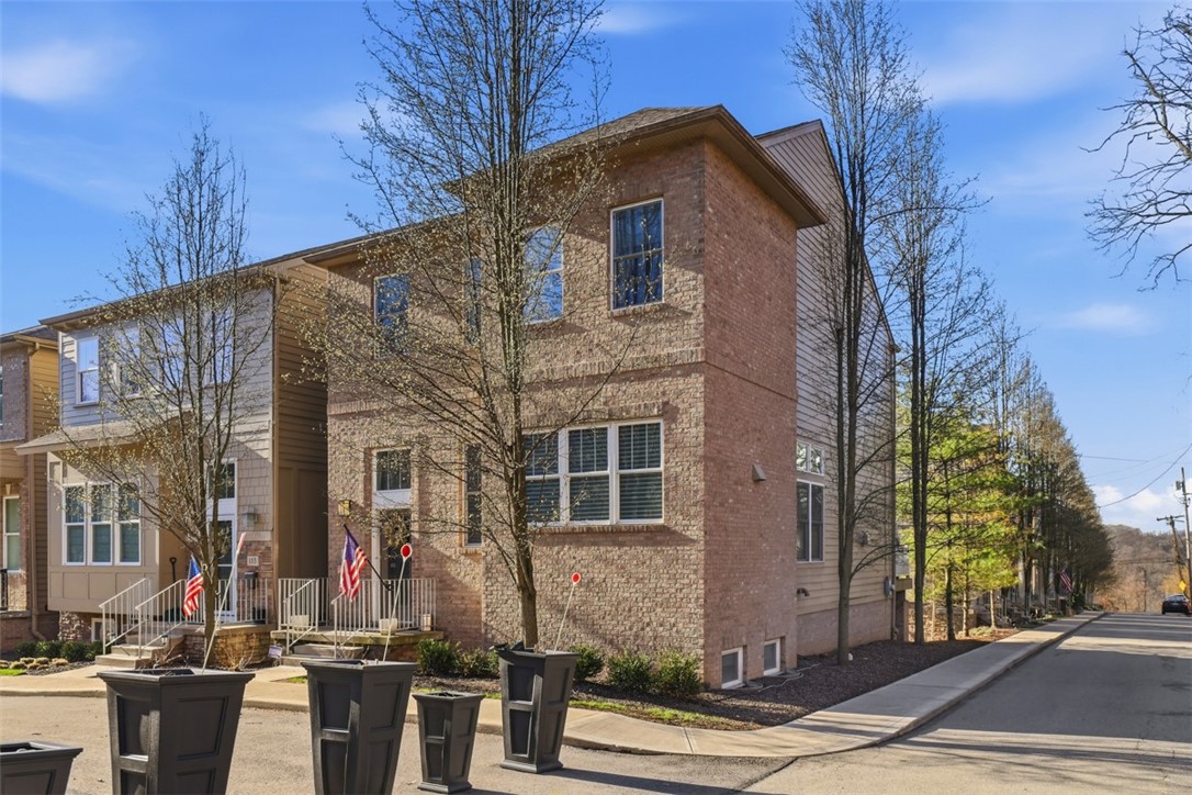 157 Sweetbriar Village Trail