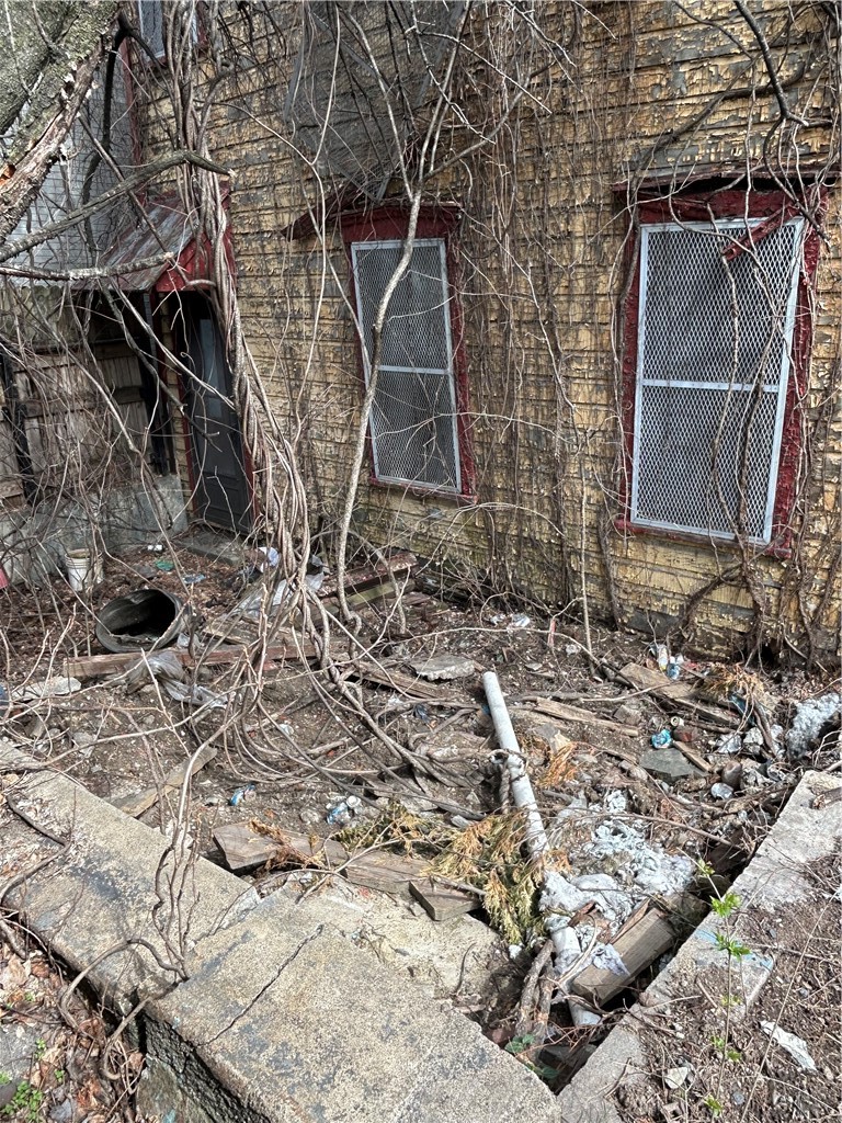 1000 Spring Garden Ave